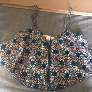 Brand new Flowly cropped top